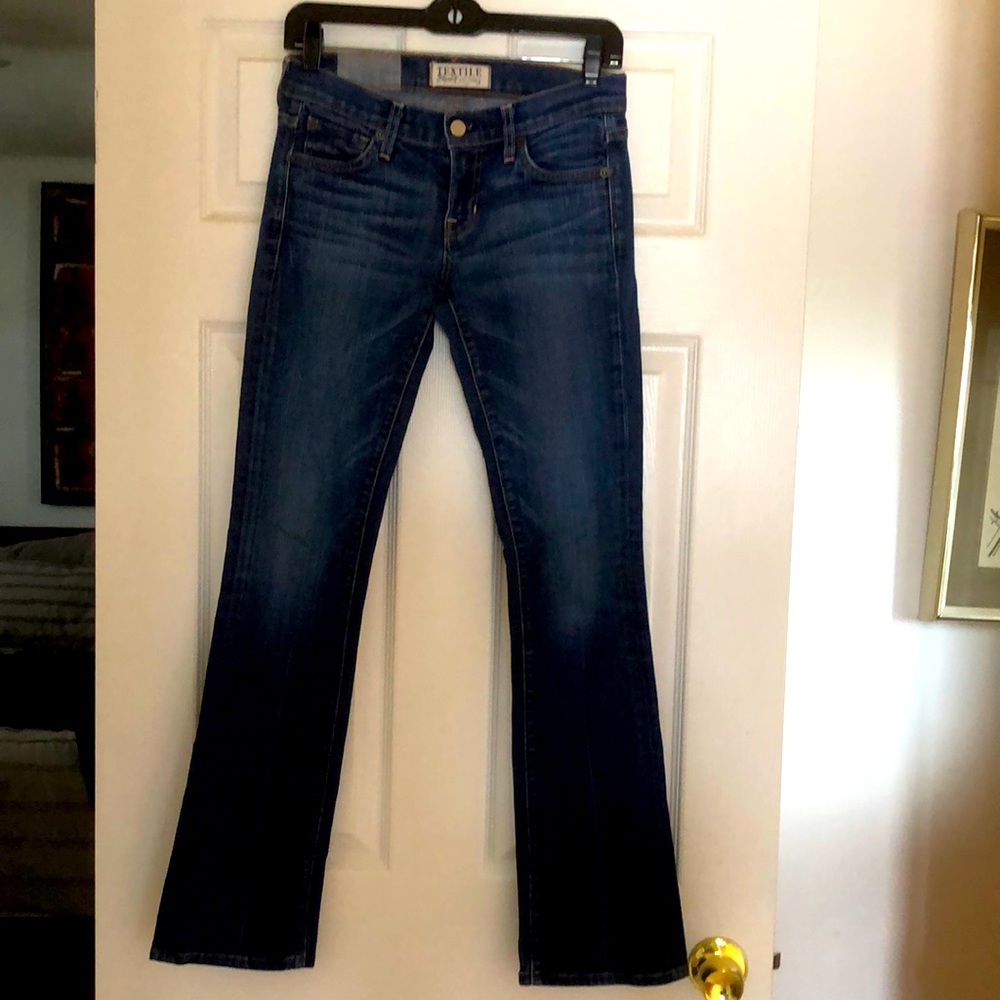 Elizabeth and James -Tyler Boot Leg Jeans Size 25